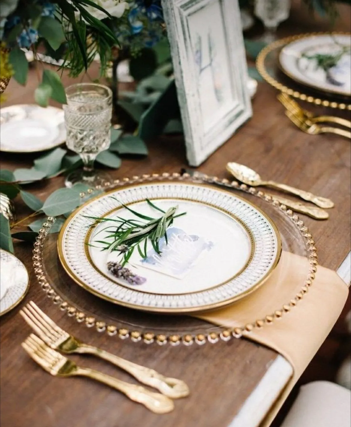Tableware