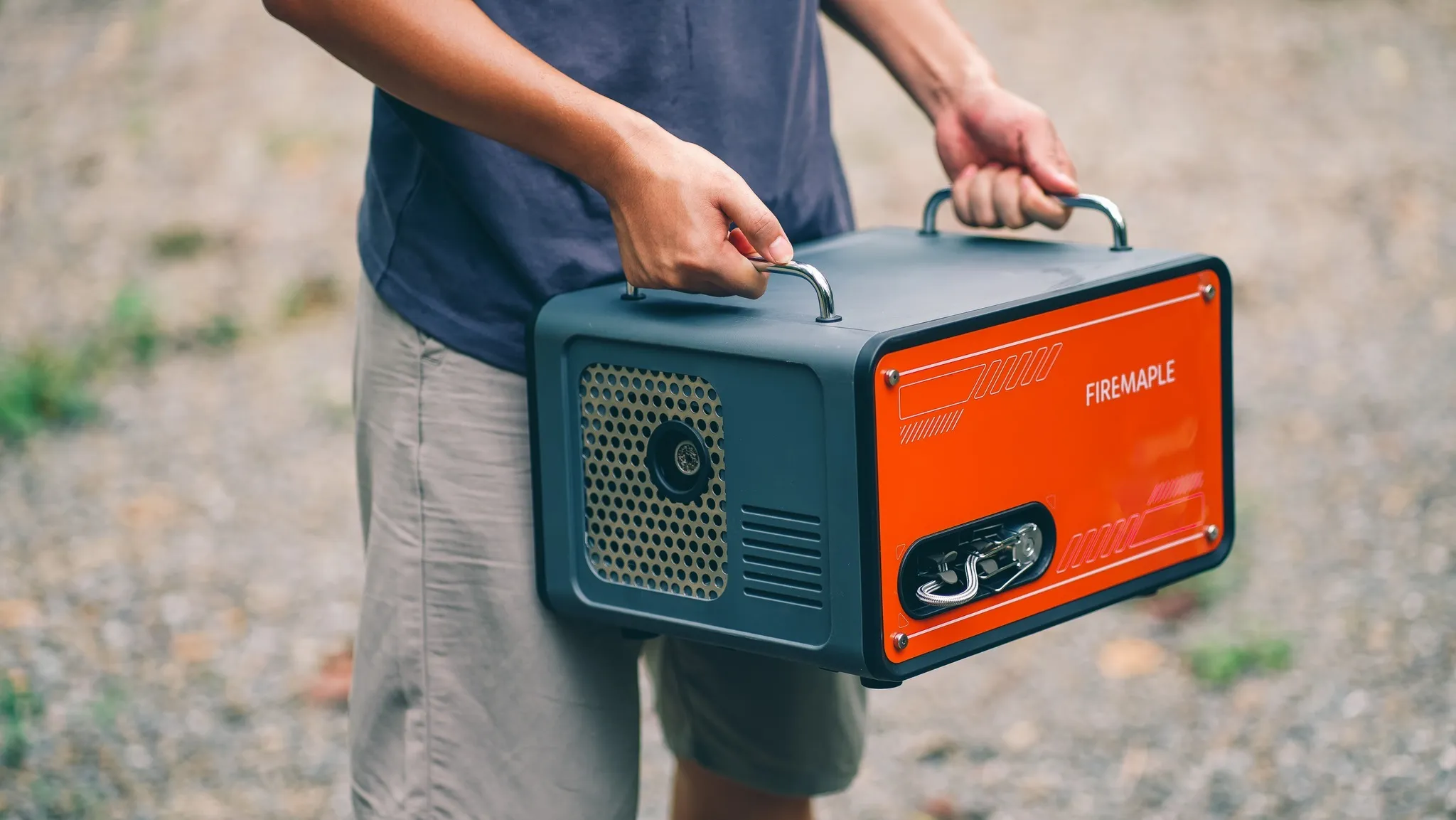 Source Gas Generator