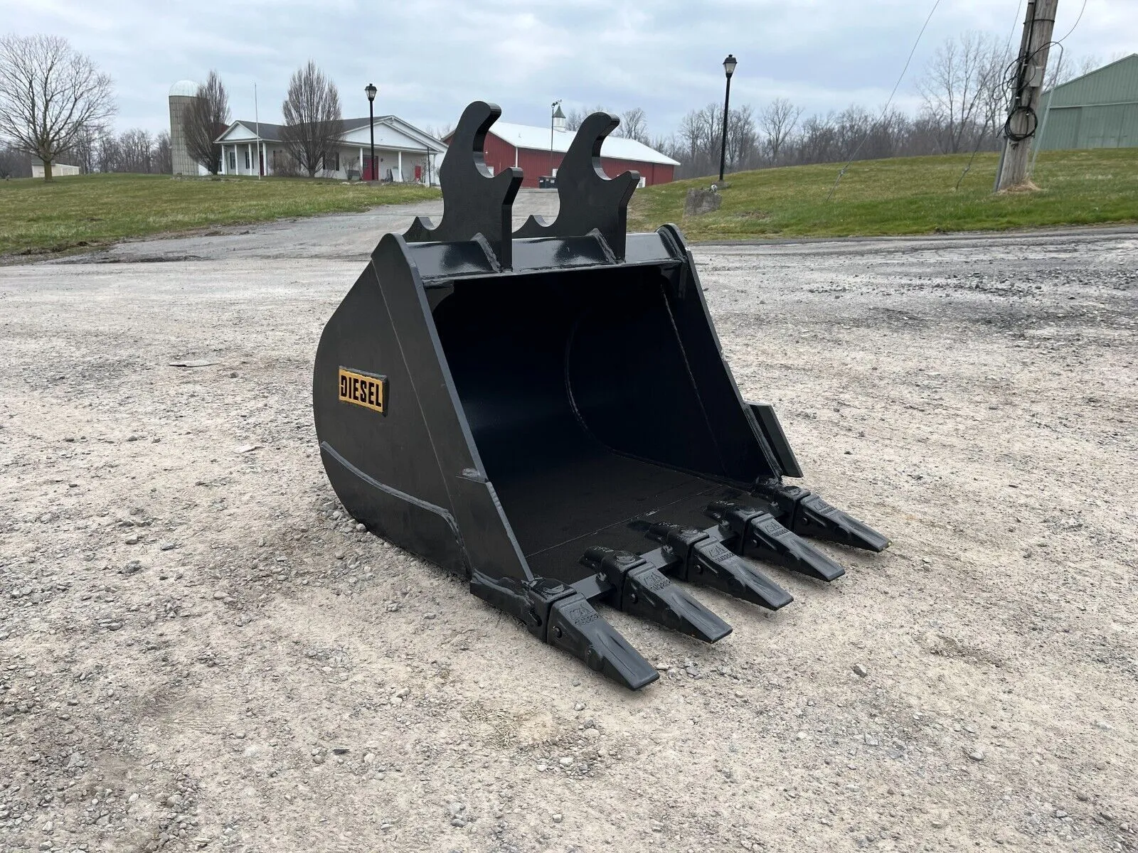 24" Excavator Bucket for KX040