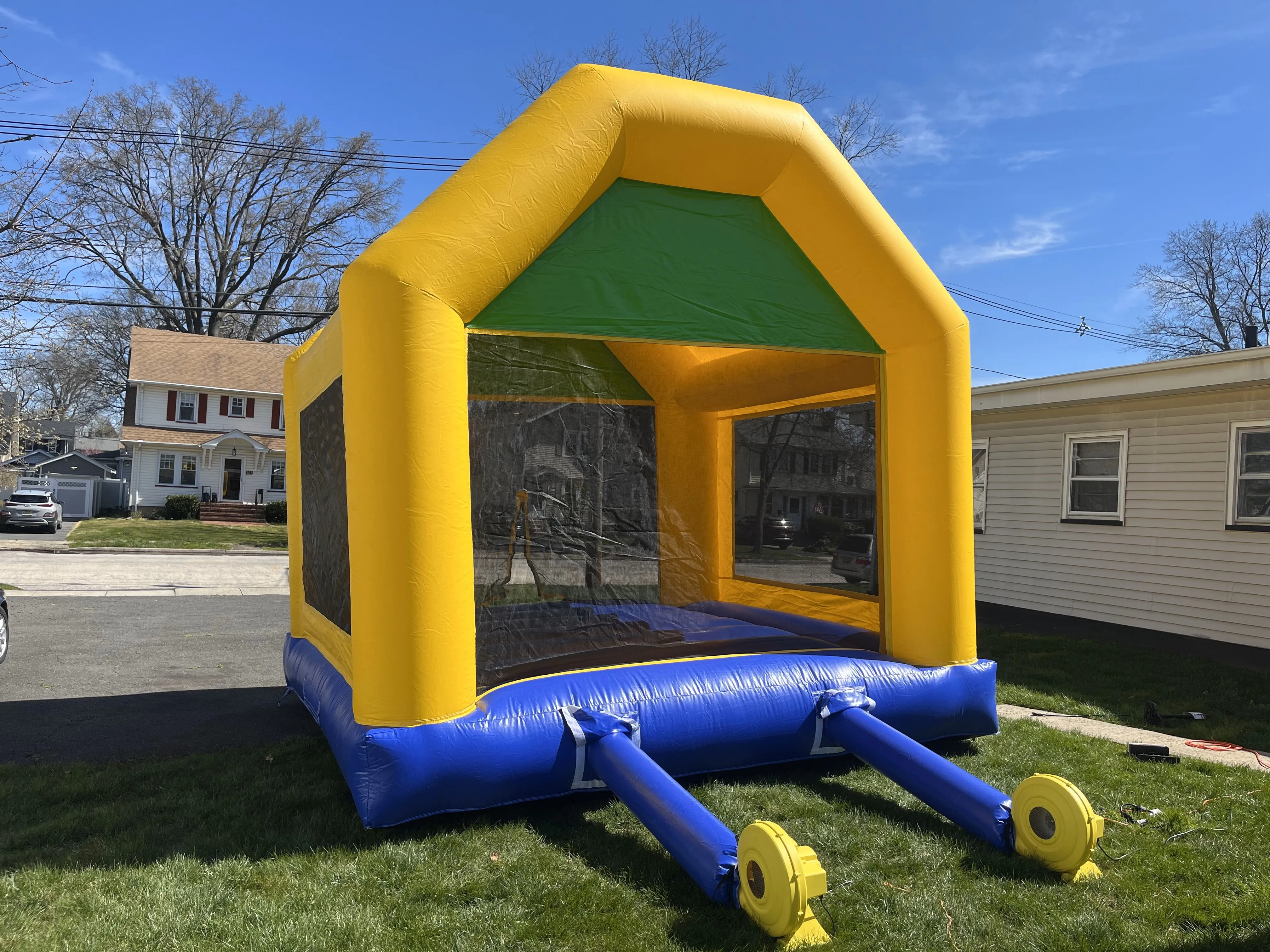 Soar High Bounce House 