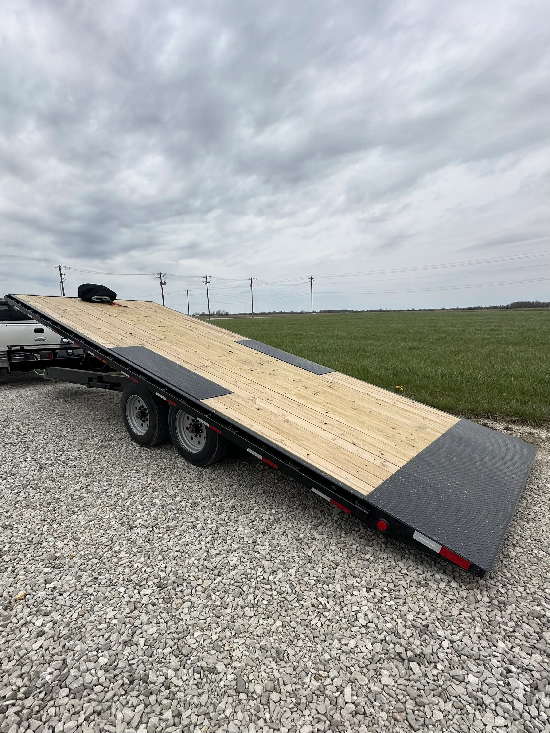 22' Deck-Over Tilt Trailer (028365)