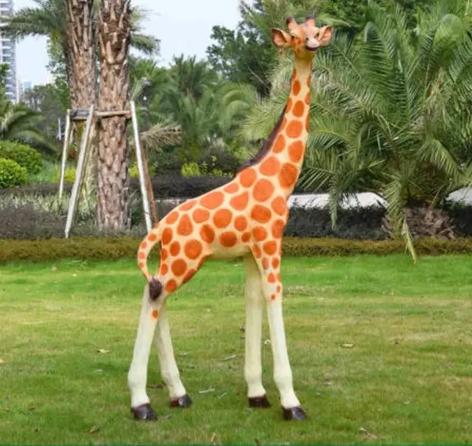 Baby Giraffe (5ft)