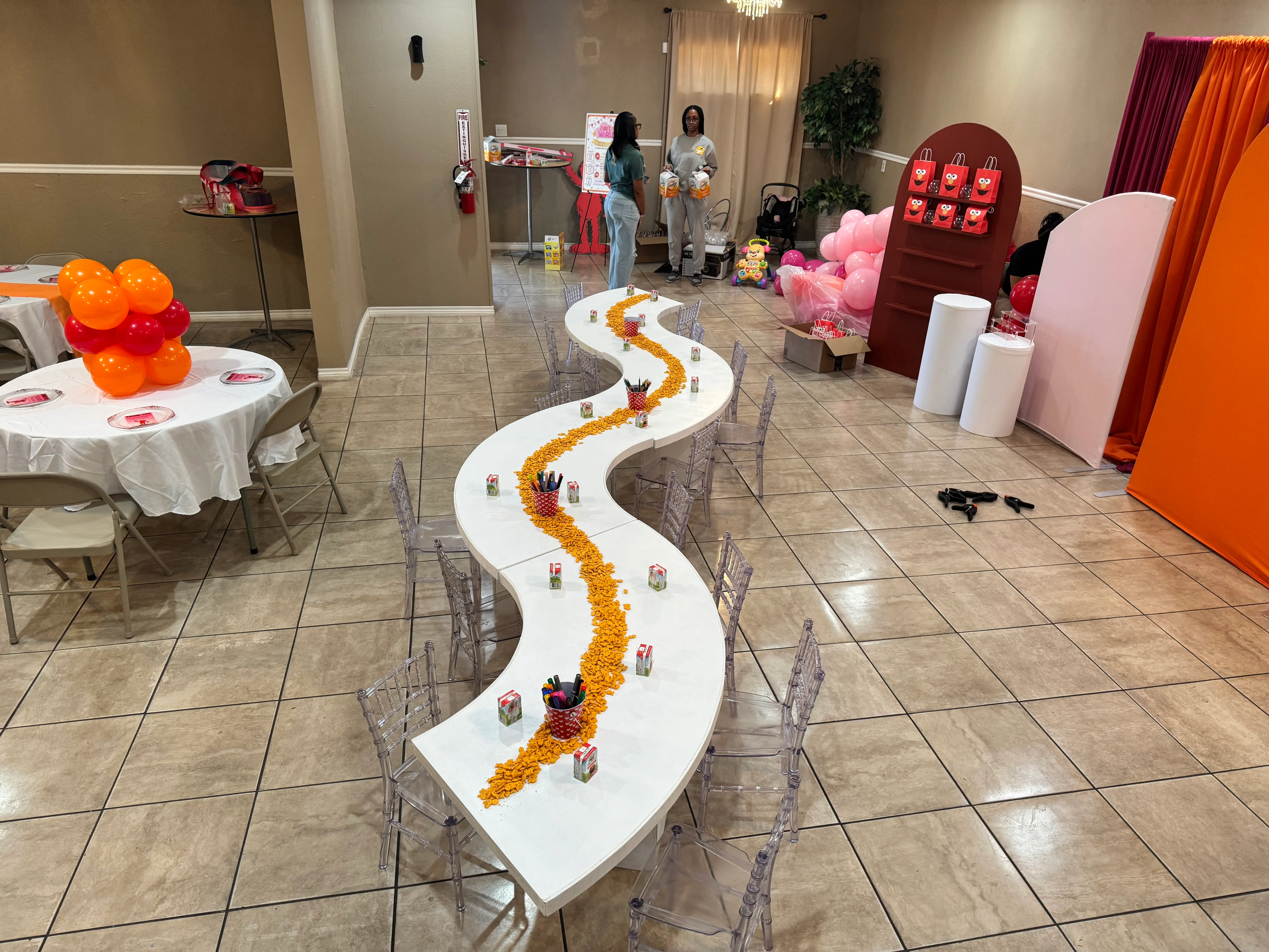 Kid's S-Table