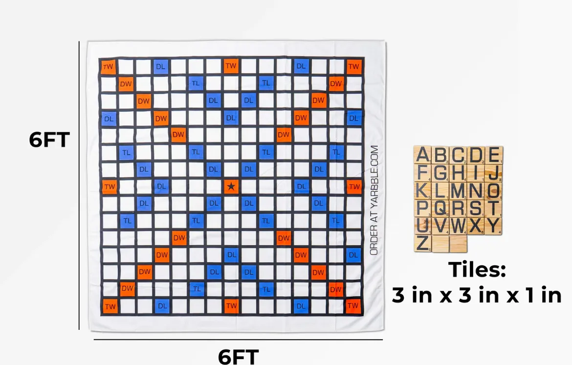 Giant scrabble game 