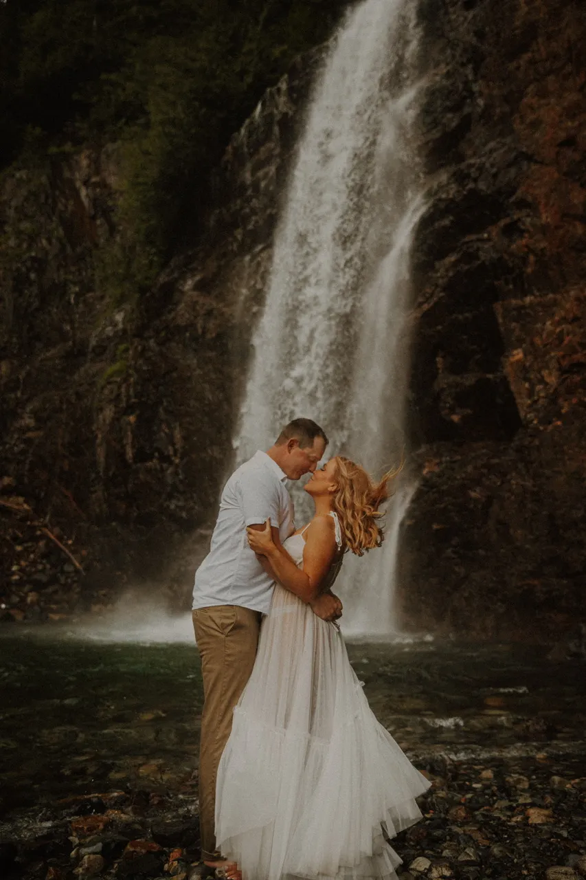 Bella Donna Gown
