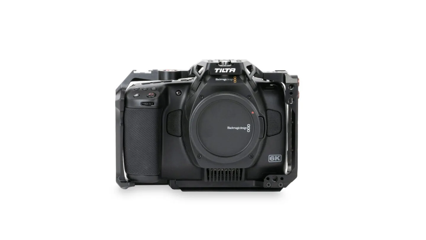 Blackmagic Pocket Cinema Camera 6K Pro (EF)_With Tilta Mount