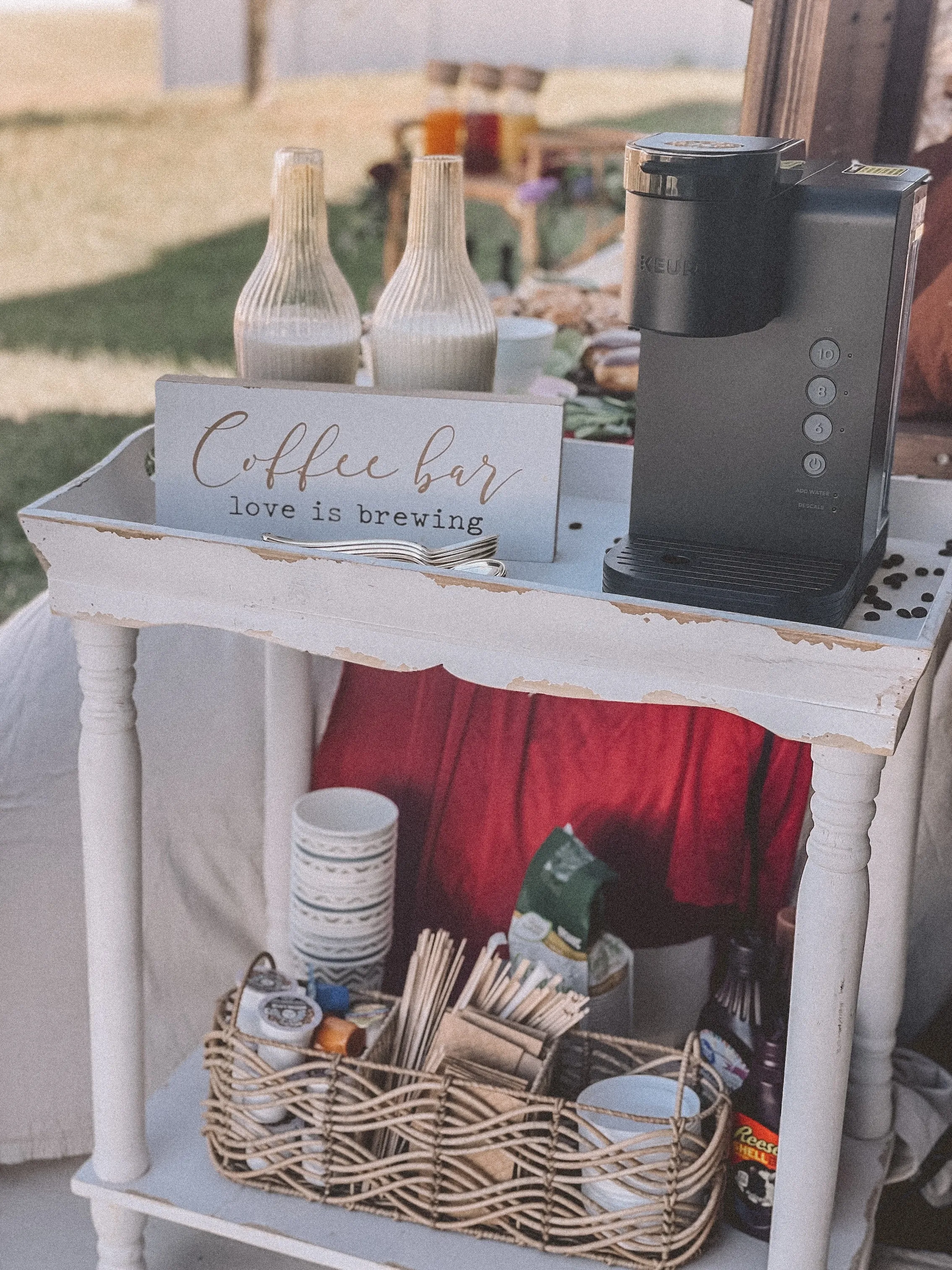 White dessert cart