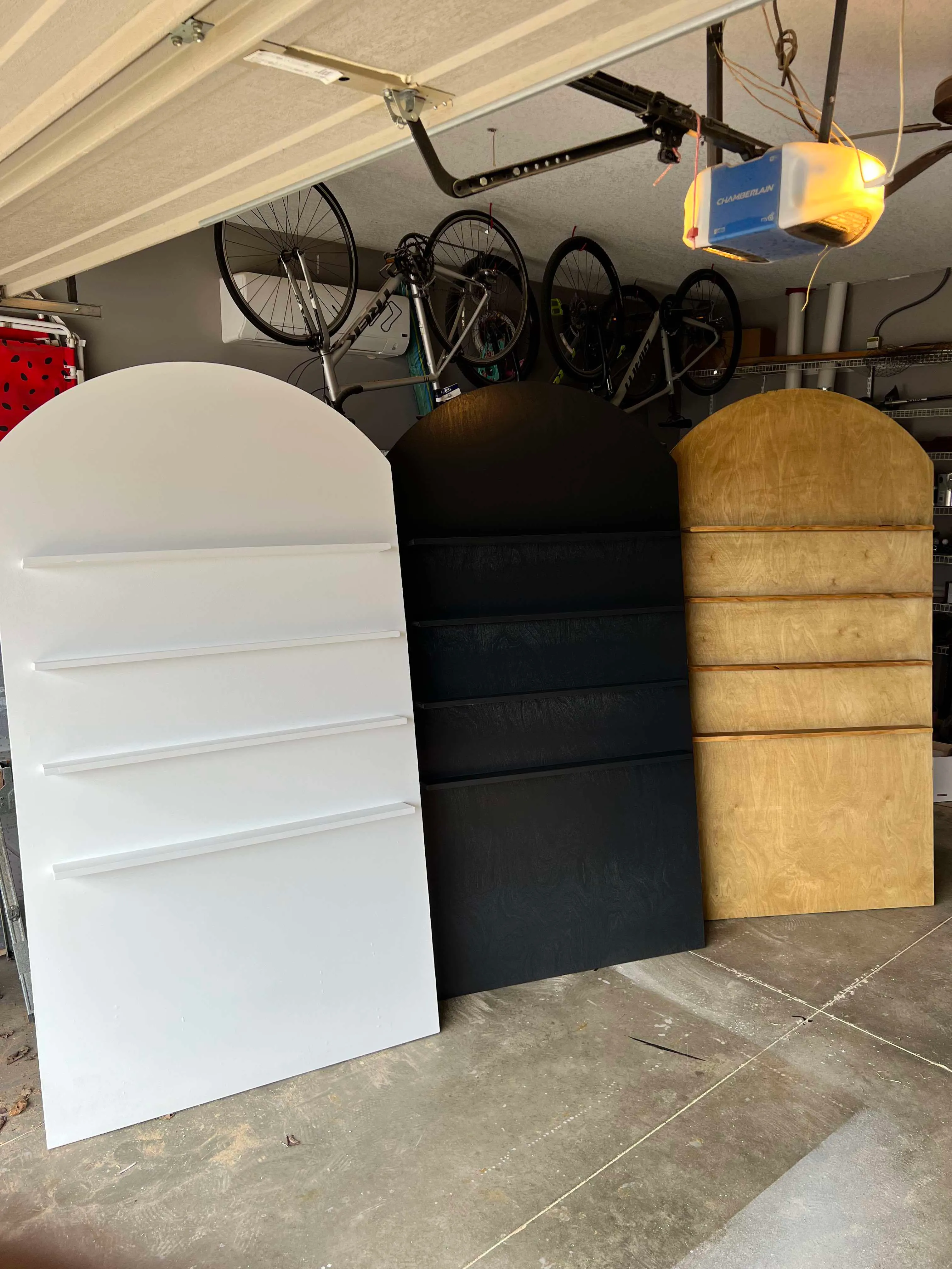 Champagne Wall - White - Black - Wood Stain 