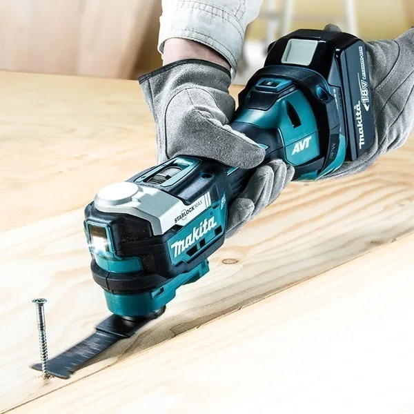 Multiherramienta / Universaaltööriist Makita DTM59 18V