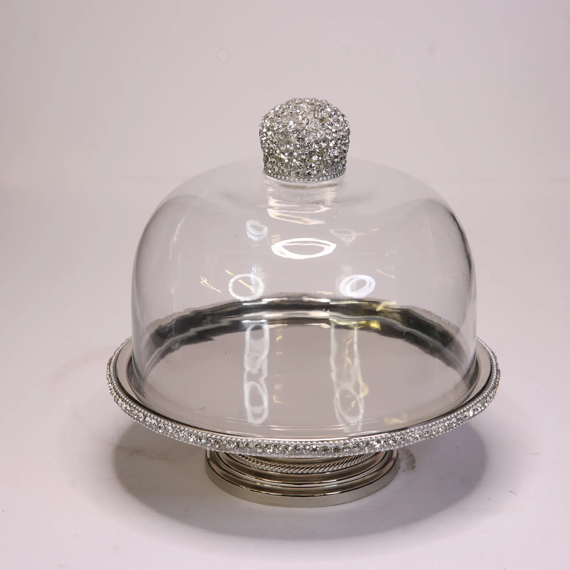 Diamond Rim 8" Cake Stand