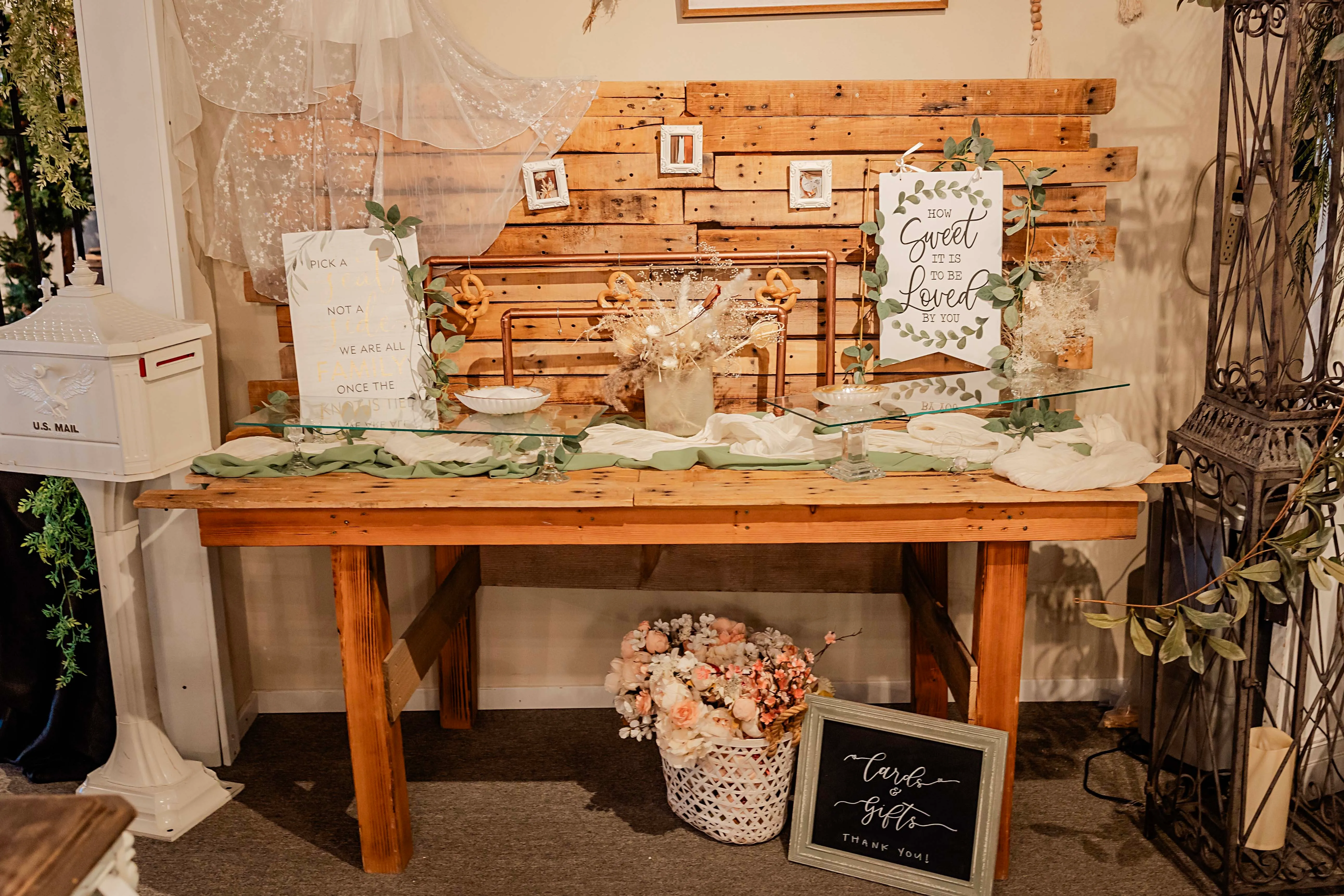 Farm Wood Table