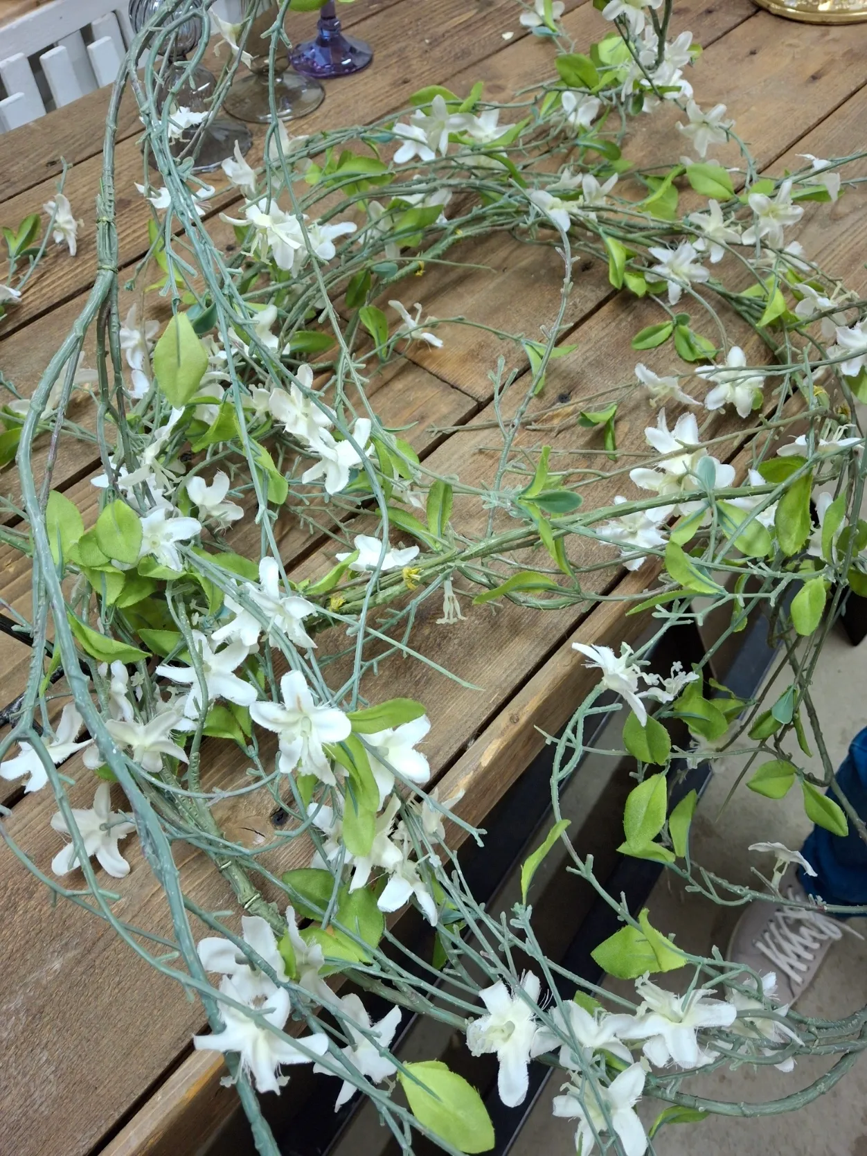 White Flower Garland - 3 ft