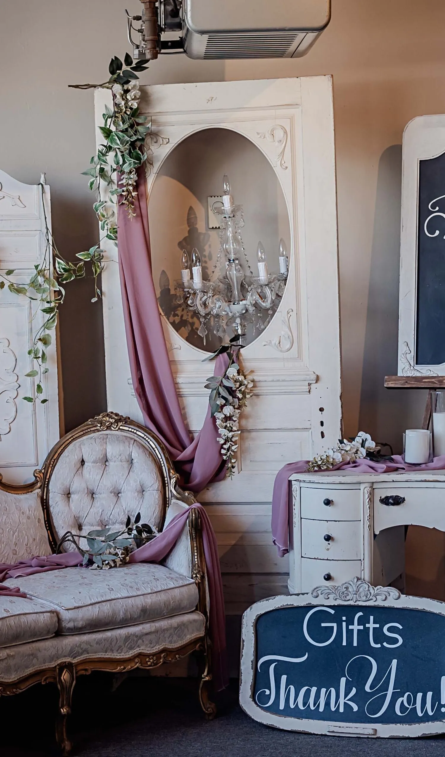 Vintage Door - Creme