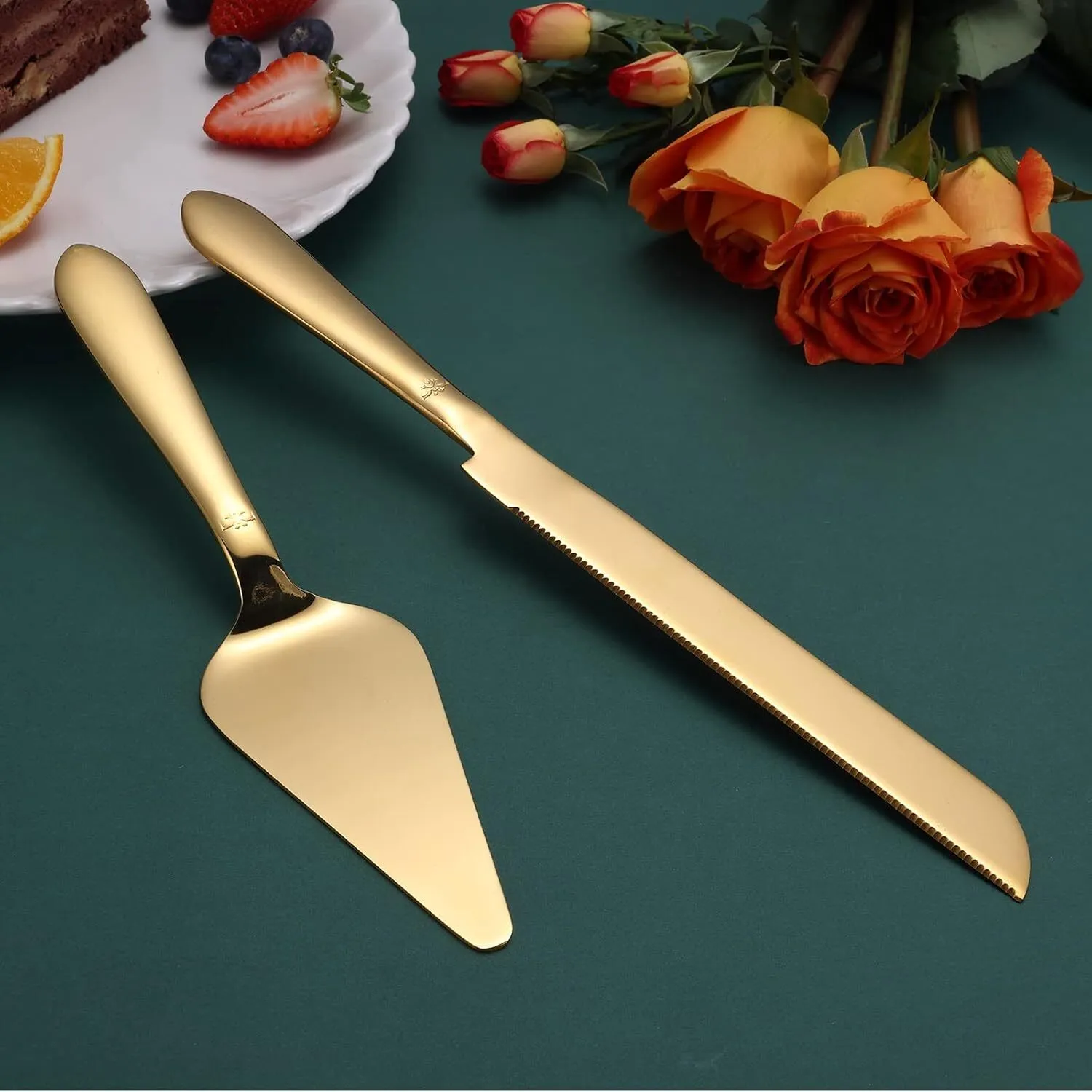 Gold Cake Cutting Set