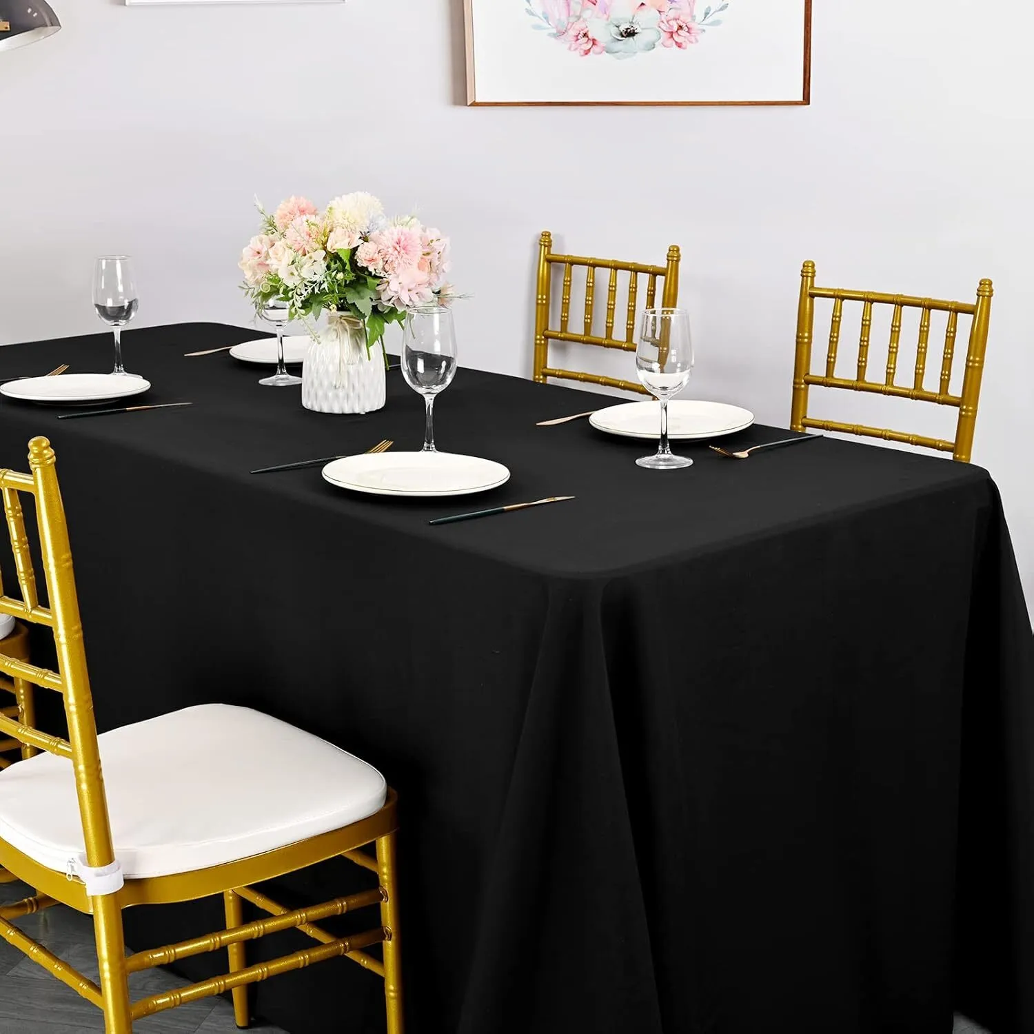 90" x 156" Black Rectangle Polyester Tablecloth