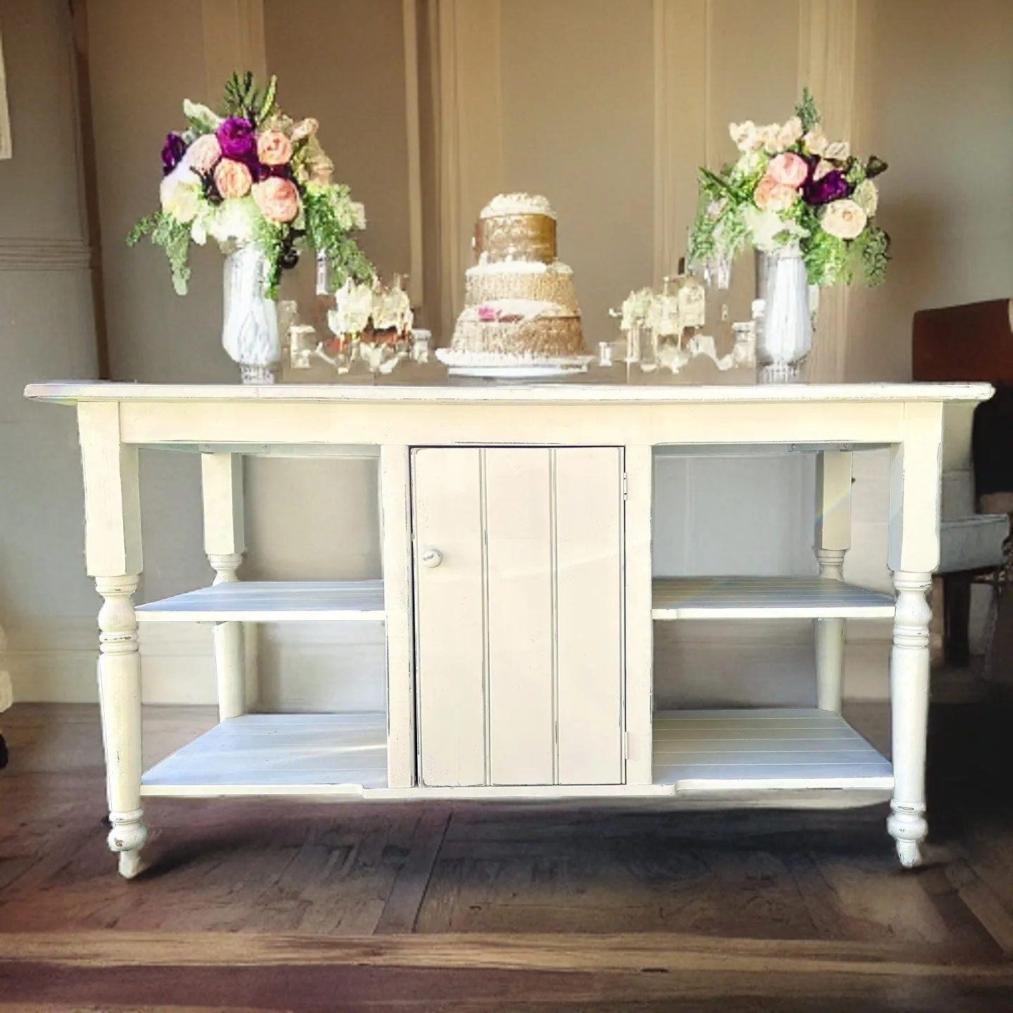 Elsie Table