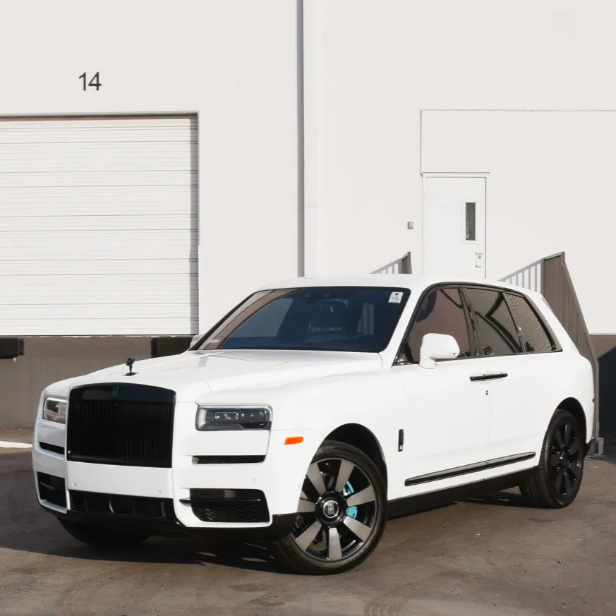 2023 Rolls Royce Cullinan - White