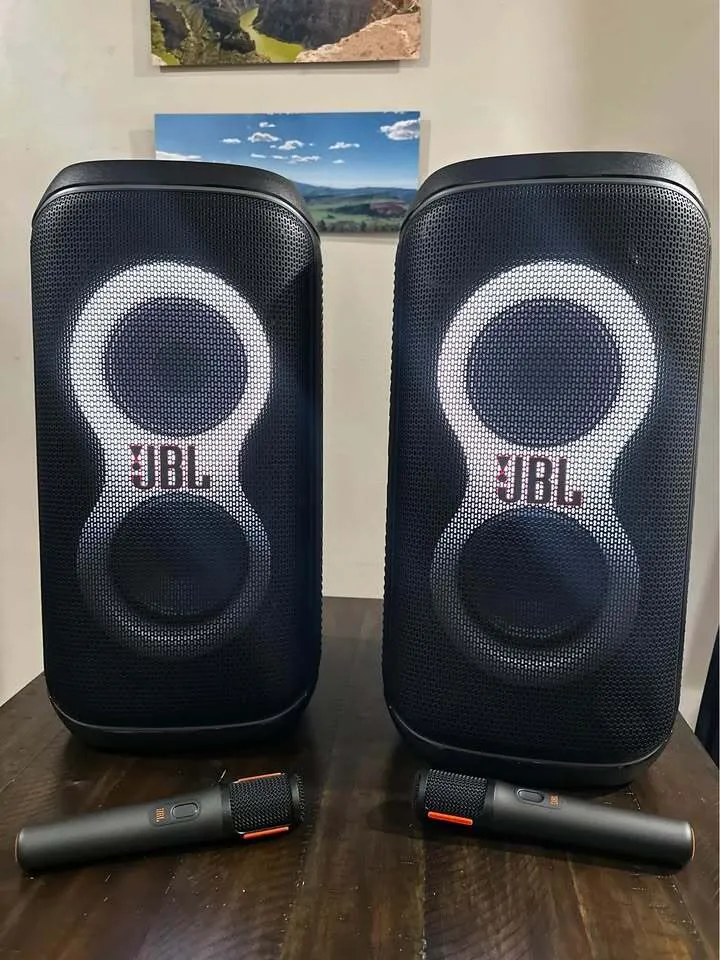 Speakers 