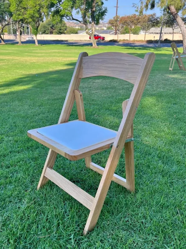 Folding Chair (Natural Wood)