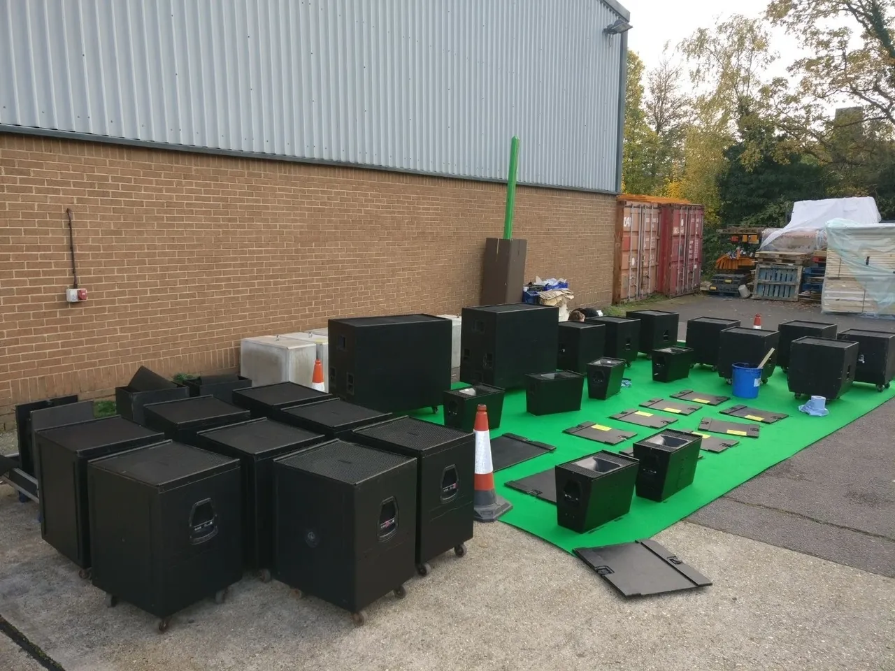 Speakers 