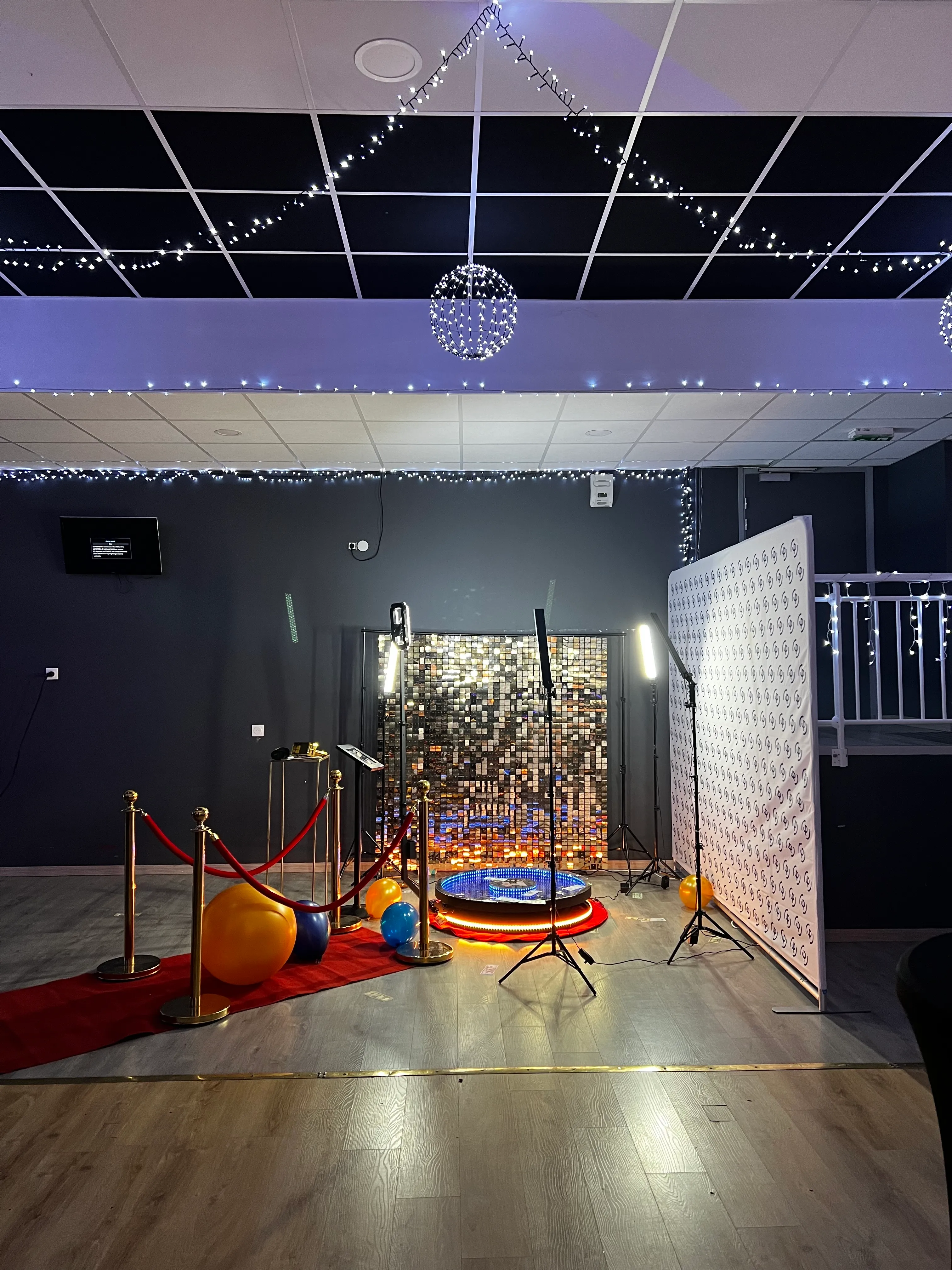 Videobooths