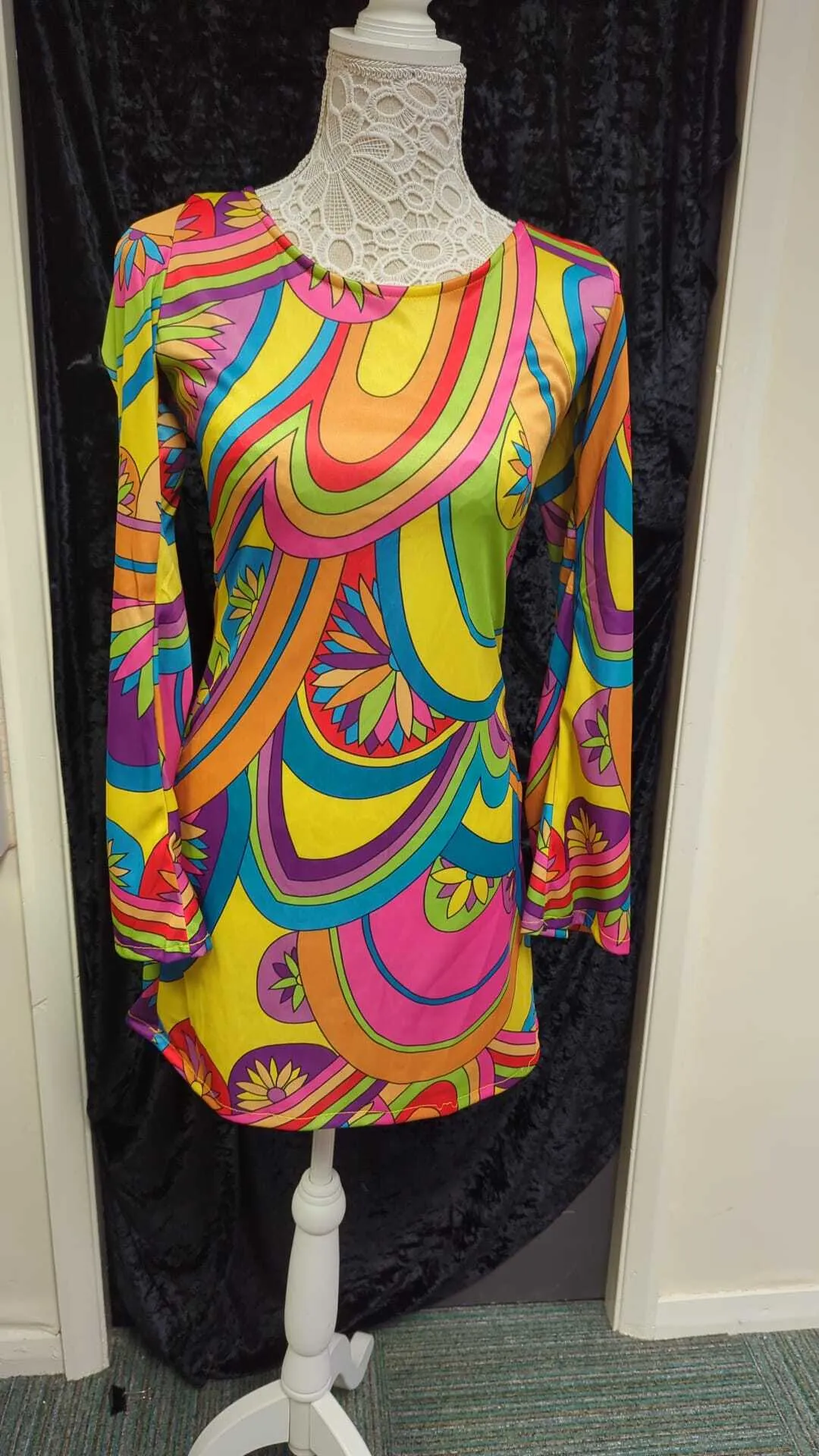 60s Style Multi Coloured Long Sleeved Dress