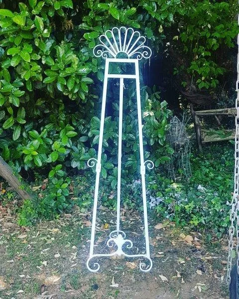 JCP15 Steel Easel