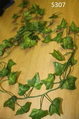 S307 Ivy Leaves