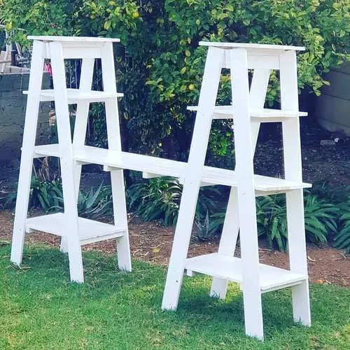 S1358 Two Tower White Stand