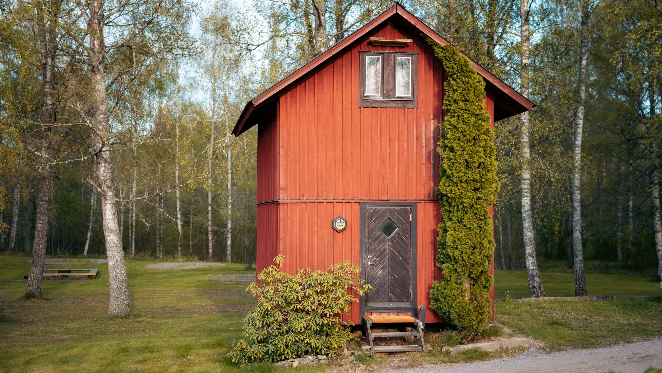 lumberjack's hut
