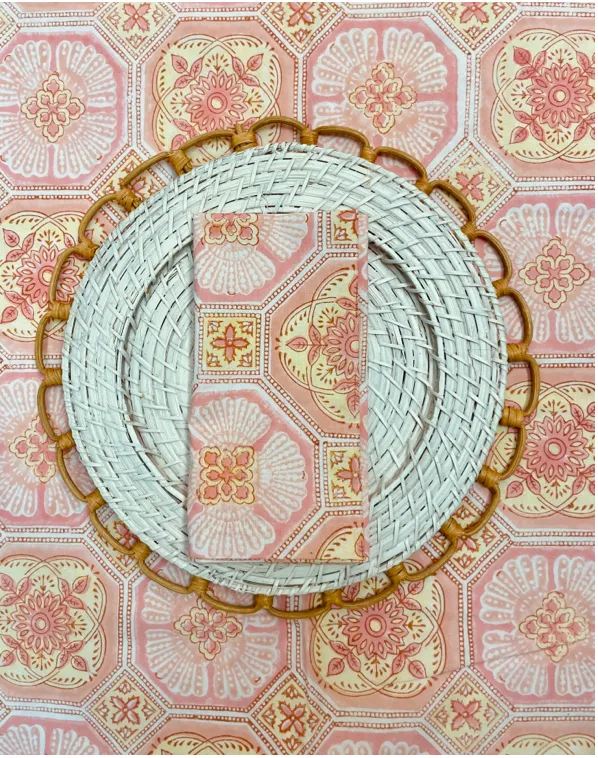 Bloom Medallion Linen