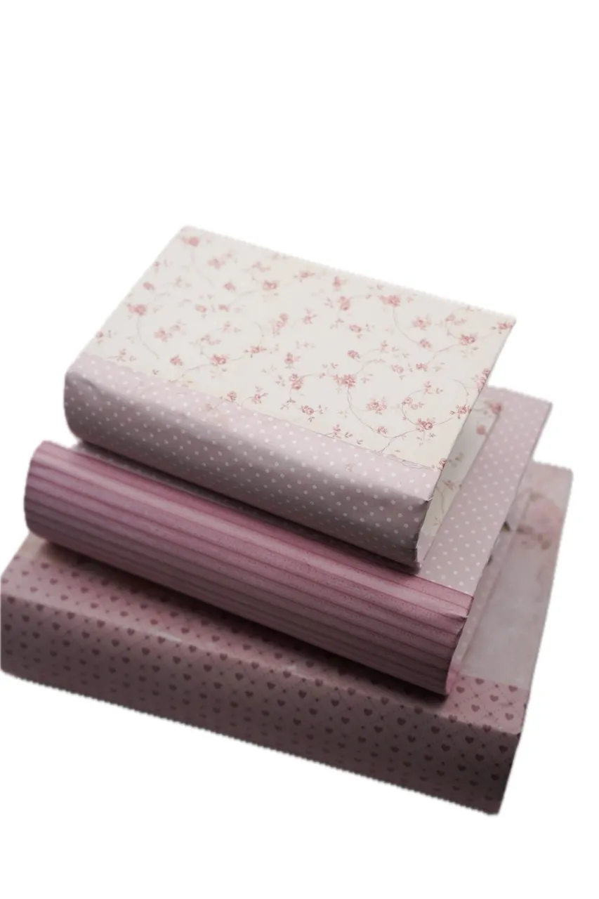 3 Stackable Books Table Decor