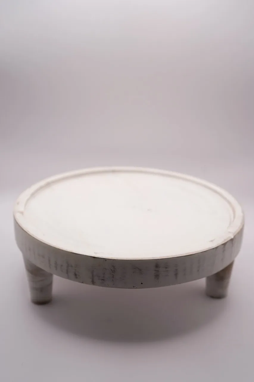 Small White Riser