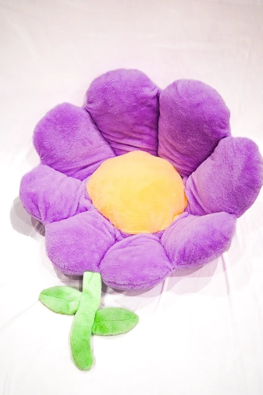 Large Purple Flower Cushion chair