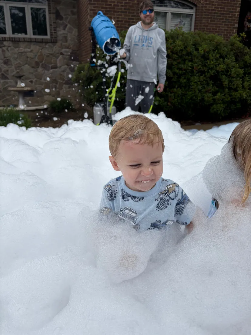 Foam Machine Party 