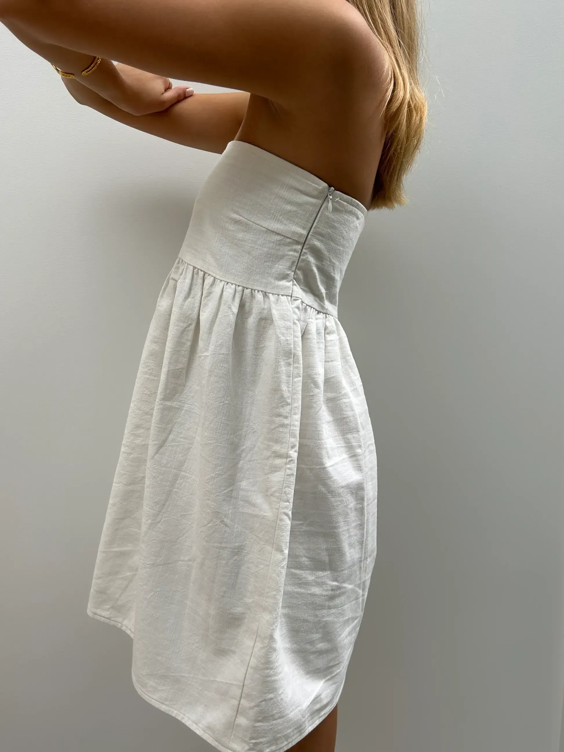 The Charlotte Mini Dress in White, The Waiting Room SIZE XS
