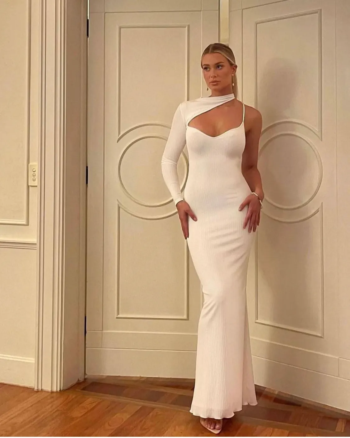 Arcina Ori Estelle Maxi Dress in Ivory White SIZE XS