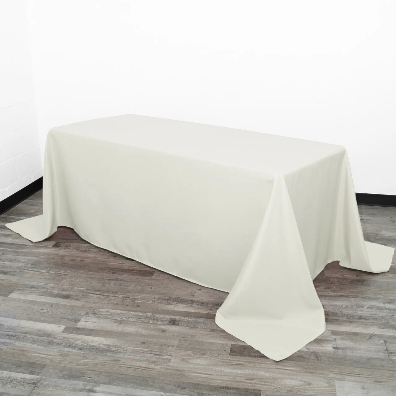 90"x132" Rectangle White Polyester Tablecloth