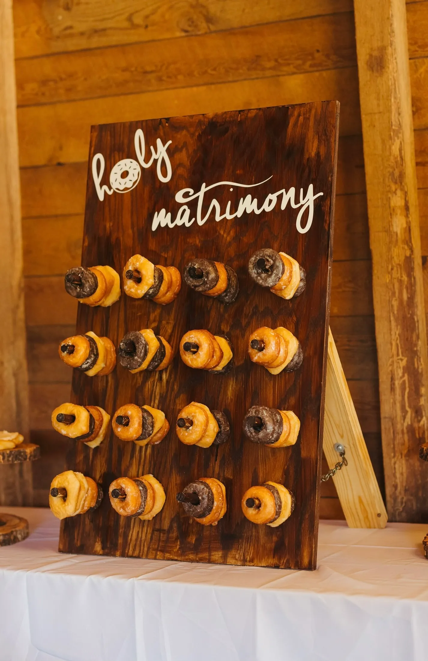 Donut Tabletop Wall