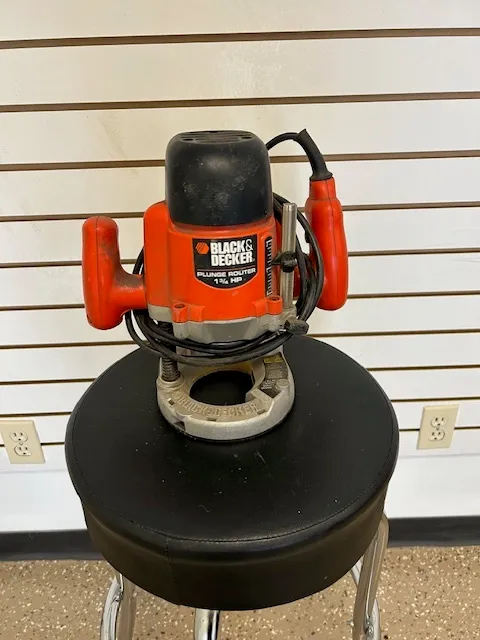Plunge Router