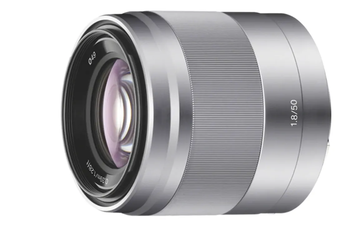 Sony Standard Prime OSS 50mm F/1.8 (E-Mount) LEN1339