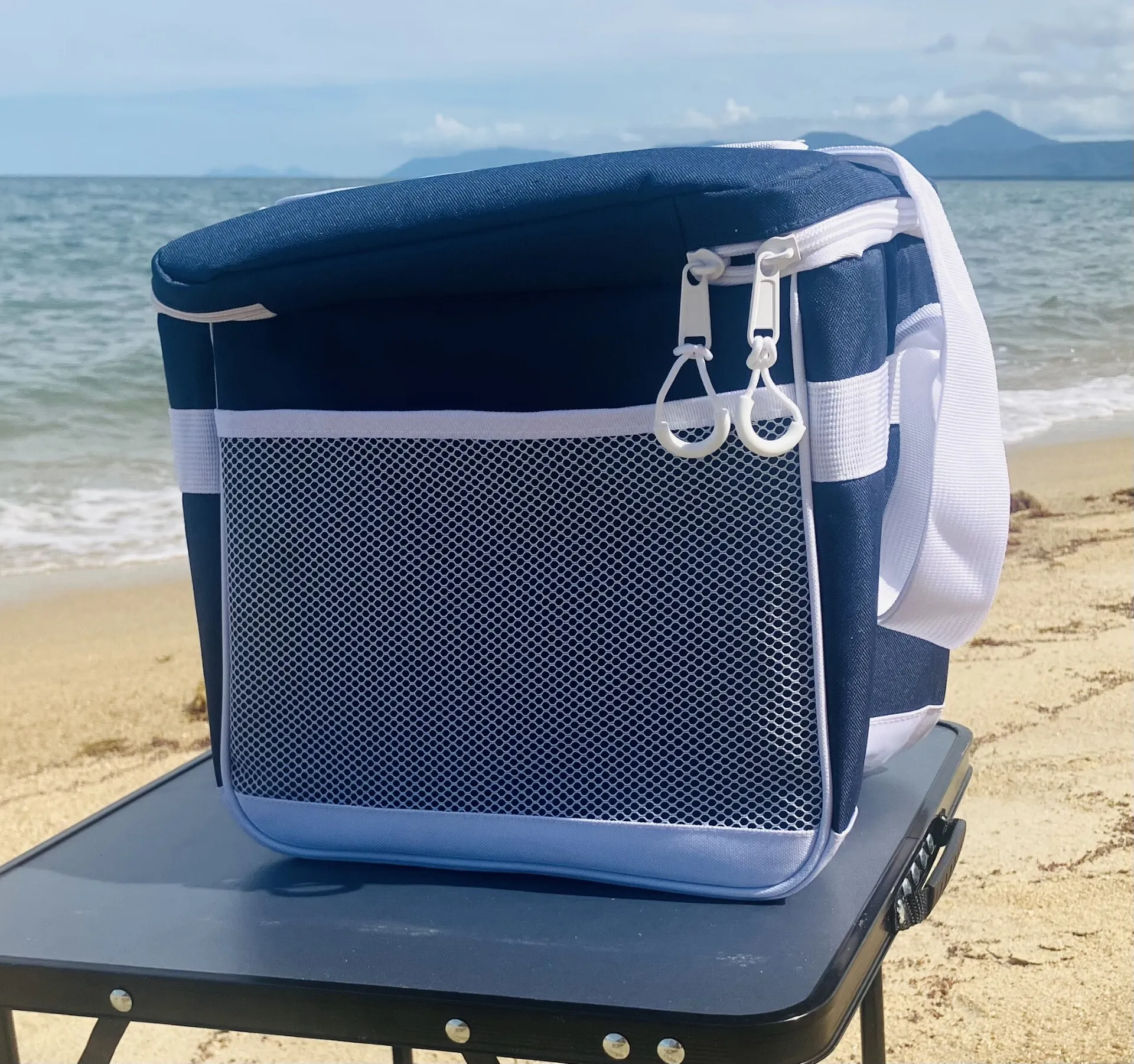 24 Can Cooler Bag