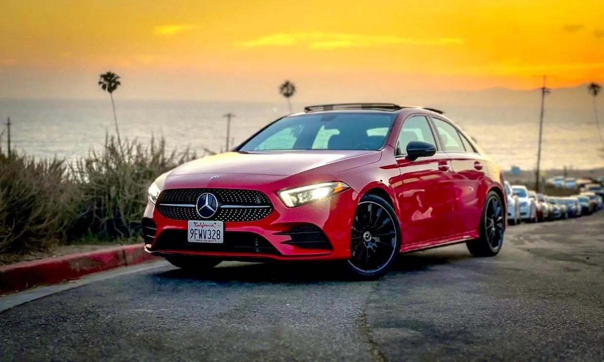 Mercedes-Benz A220