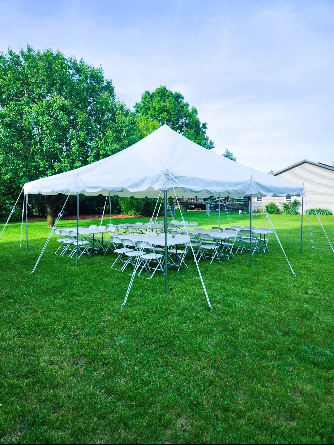 Deluxe tent package
