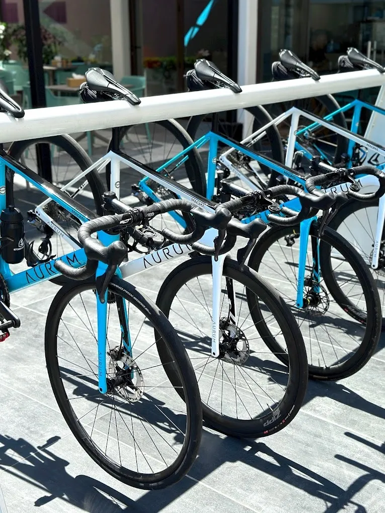 AURUM Road Bikes
