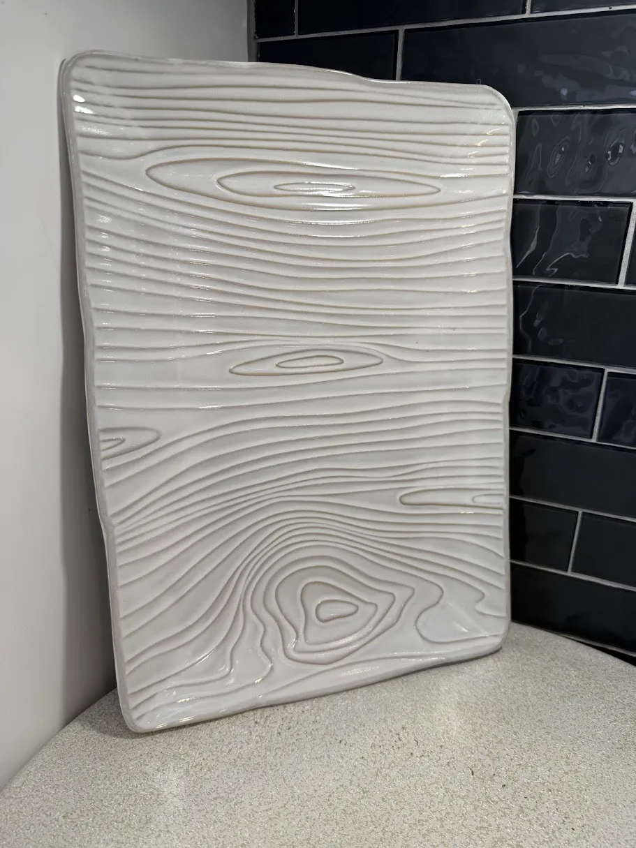 Ceramic Wood Grain Display
