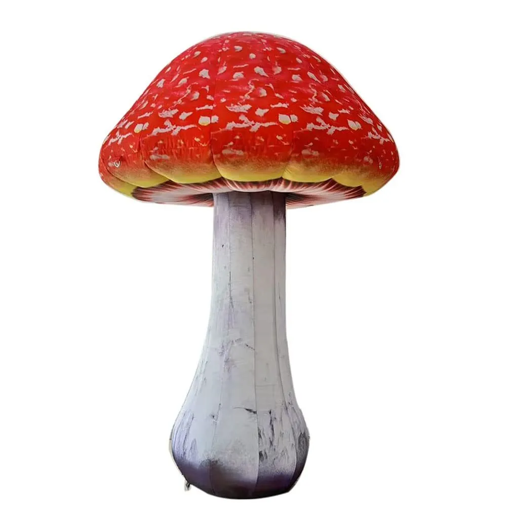 GIANT MUSHROOMS