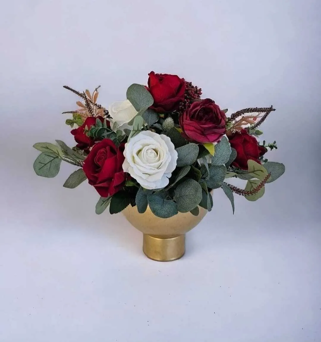 Robyn centrepieces