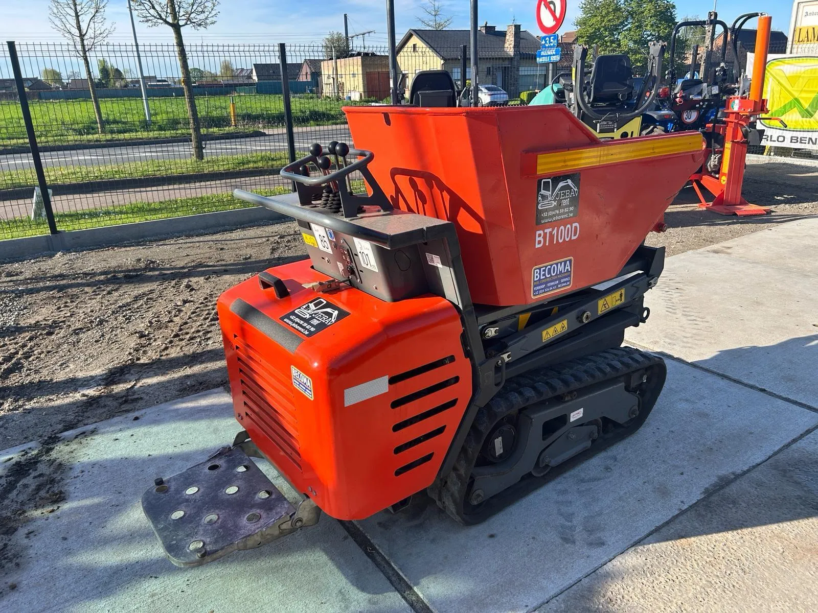 B-Track BT100D