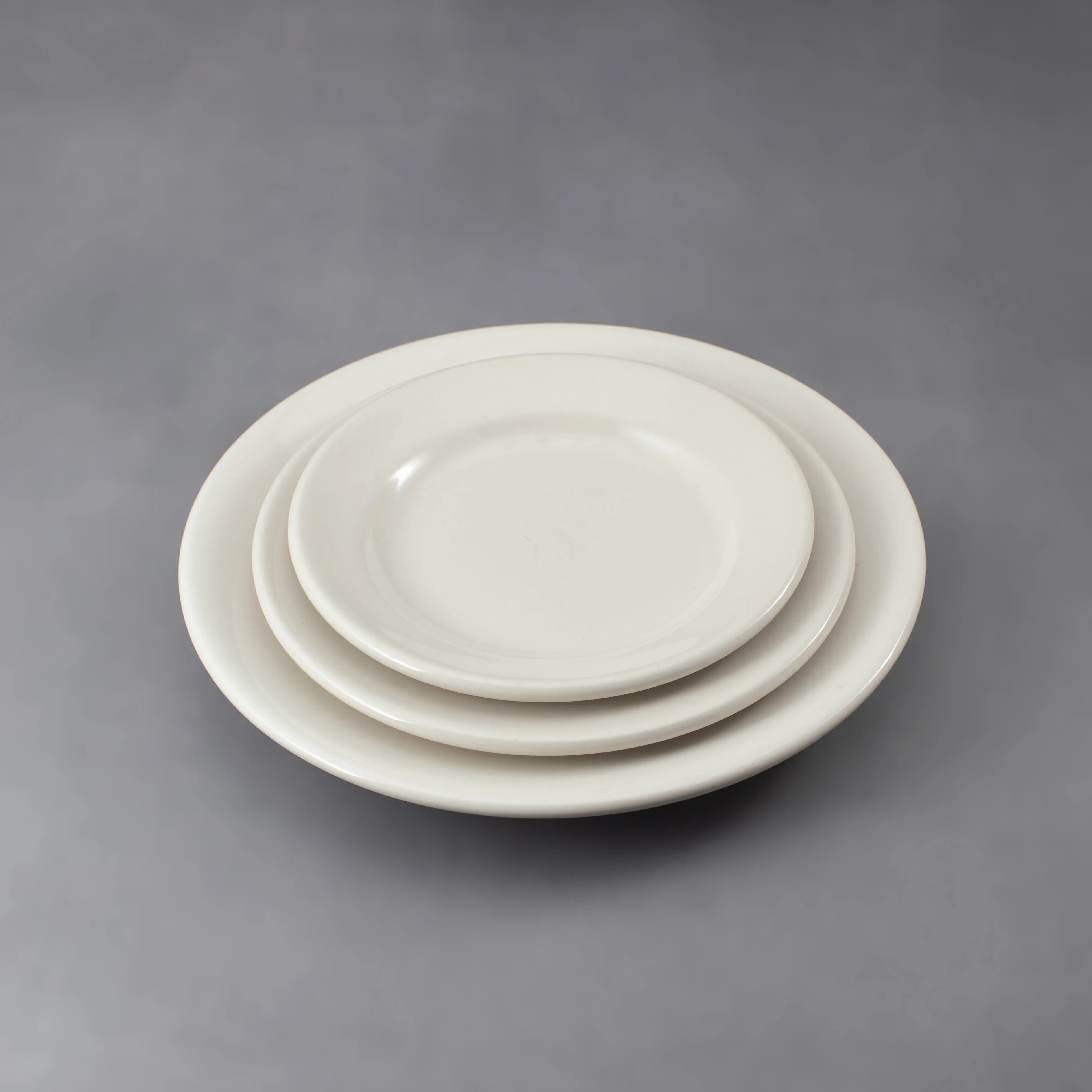 Traditional White Plates for Rent Table Tops Event Rentals LLC